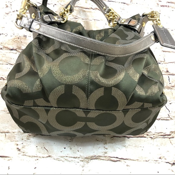 SOLD Coach Shoulder Bag - Picture 5 of 8